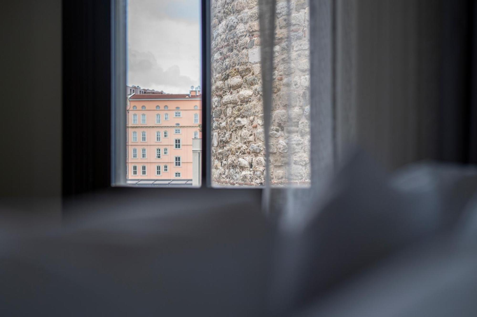 Апартаменты Kuledibi Suites, Historical 1-bedroom No-2 Стамбул